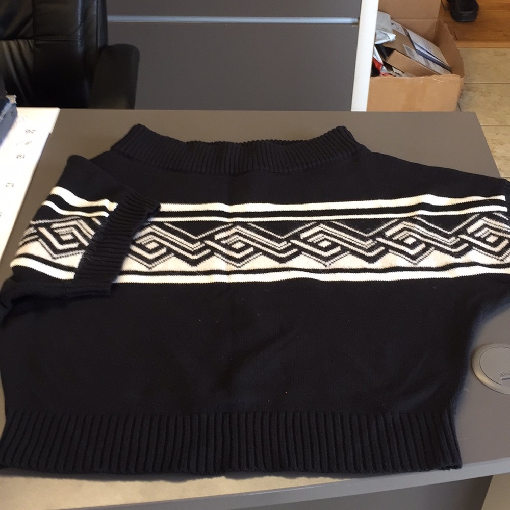 Wide neck sweater